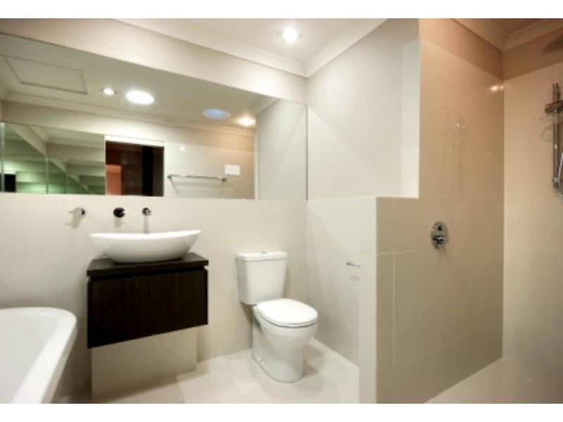 4/59 Edward Street, Berserker QLD 4701